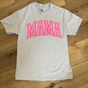 Mama tee - Medium